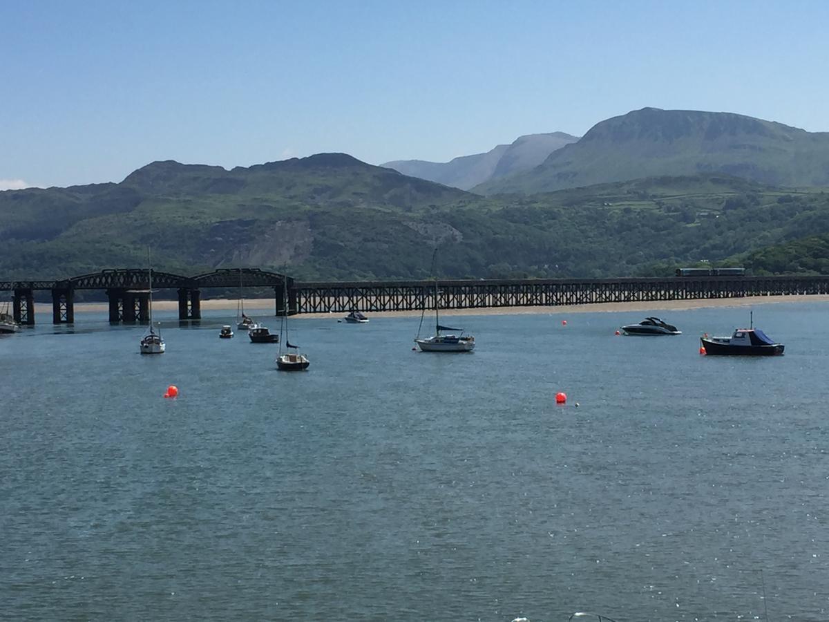 Bed and Breakfast Oceandrive Barmouth Exteriér fotografie